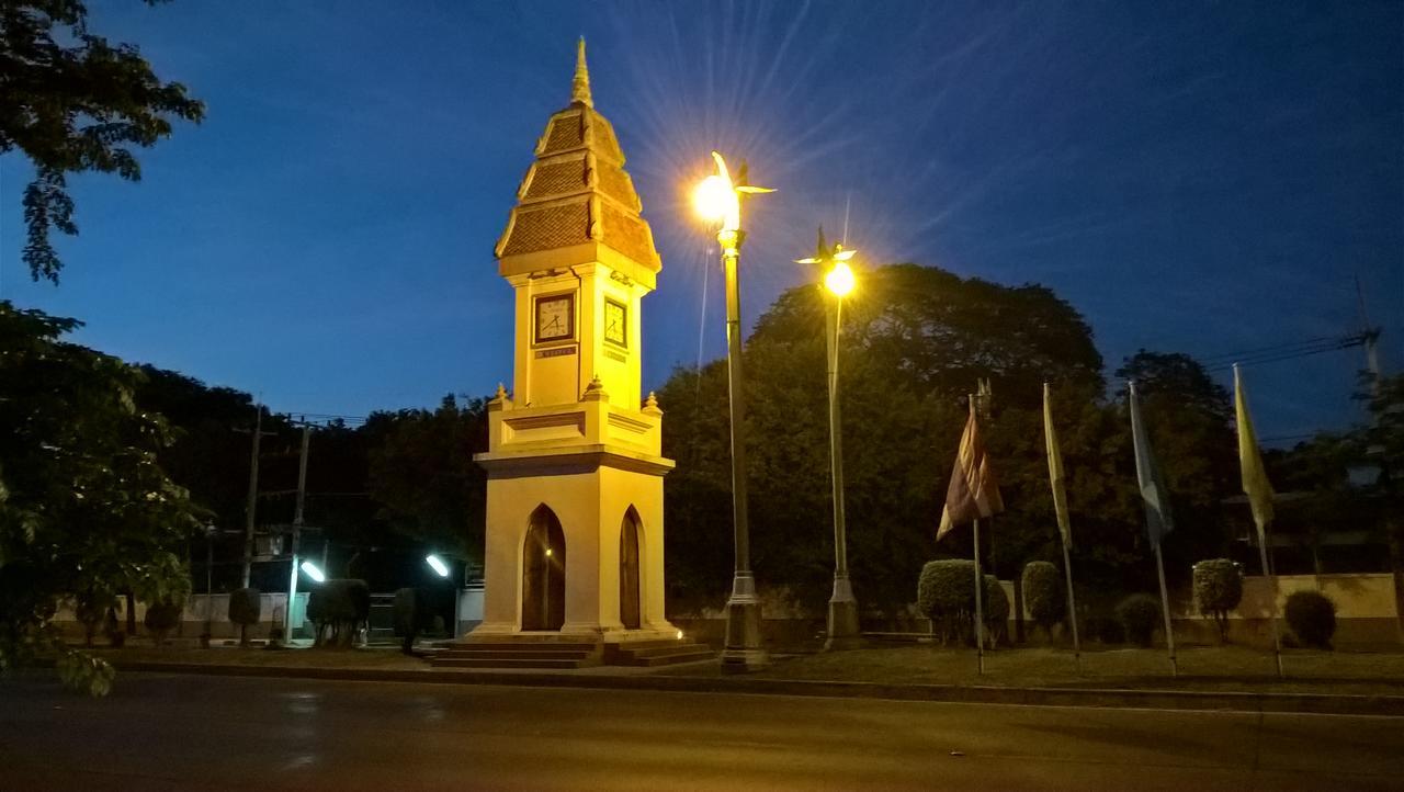Aiyara House Panzió Phranakhonszi Ajutthaja Kültér fotó