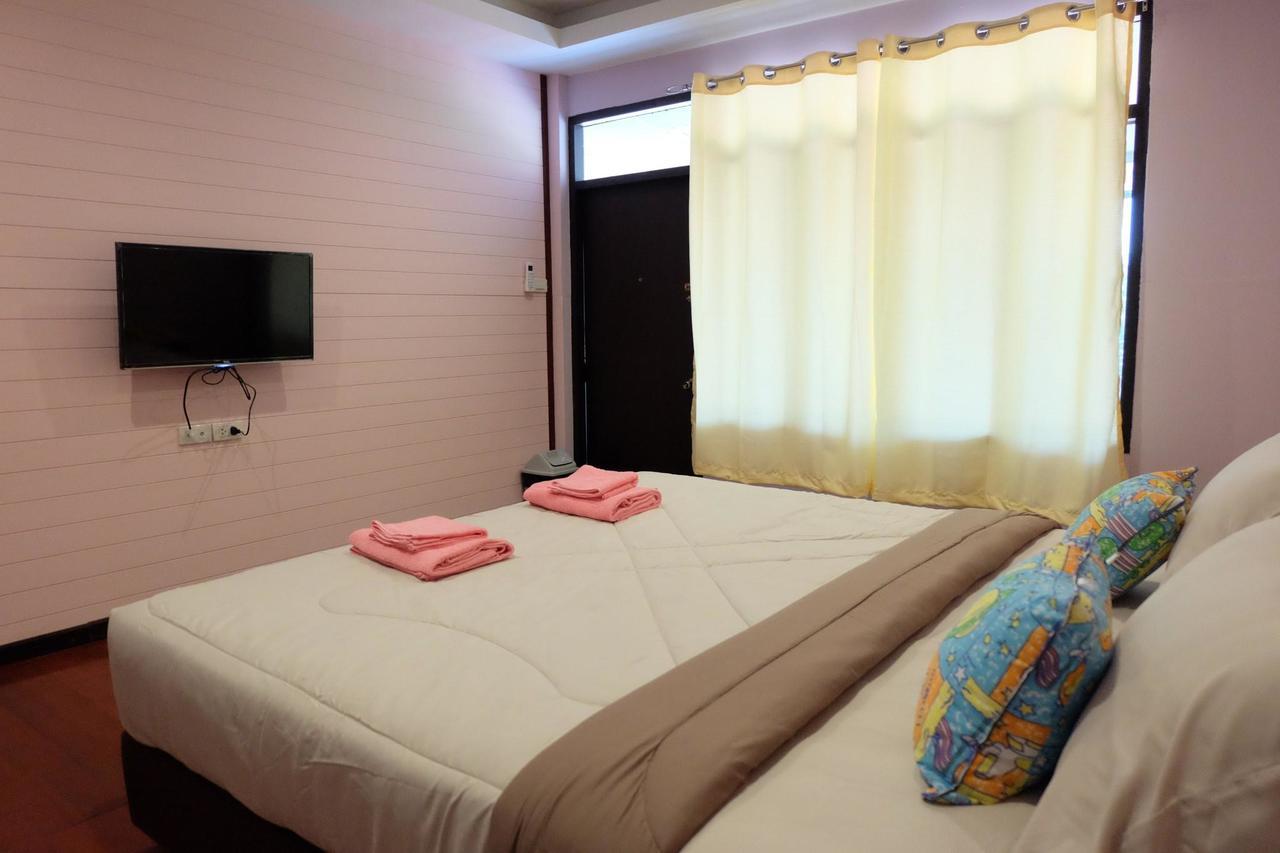 Aiyara House Panzió Phranakhonszi Ajutthaja Kültér fotó