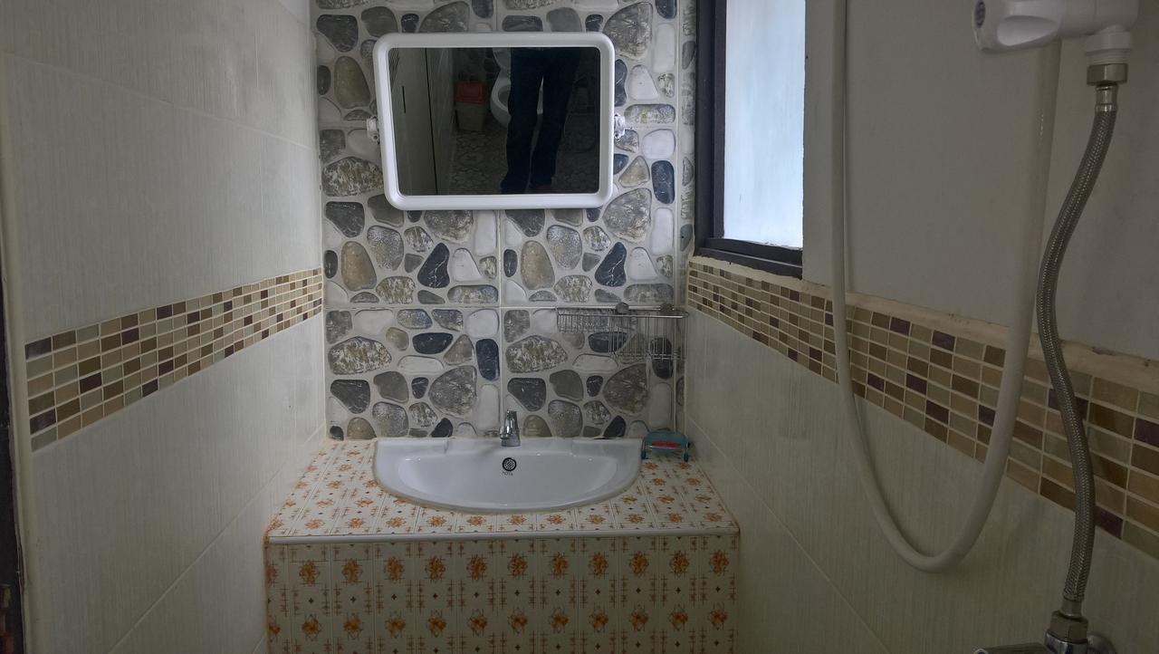 Aiyara House Panzió Phranakhonszi Ajutthaja Kültér fotó