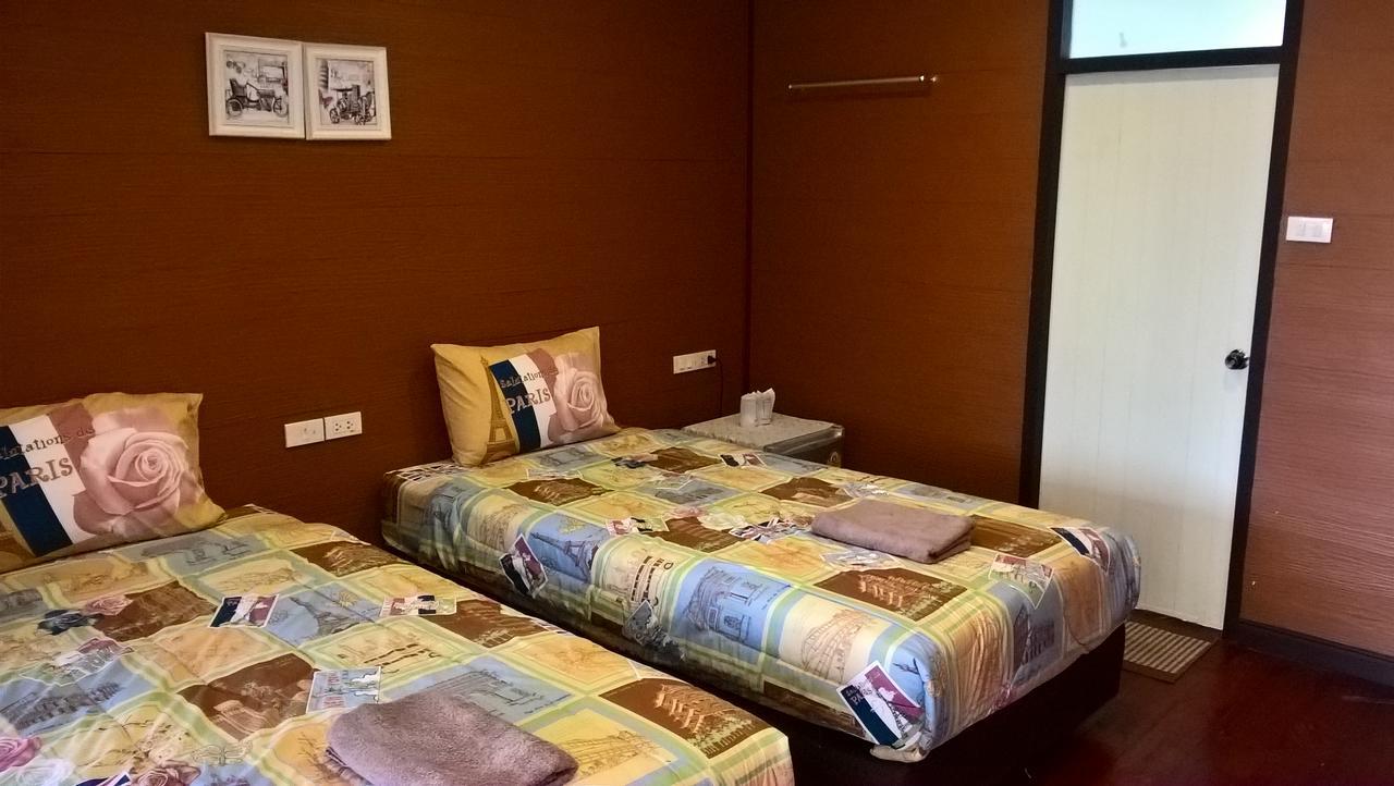 Aiyara House Panzió Phranakhonszi Ajutthaja Kültér fotó
